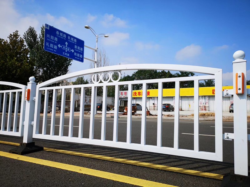 道路护栏